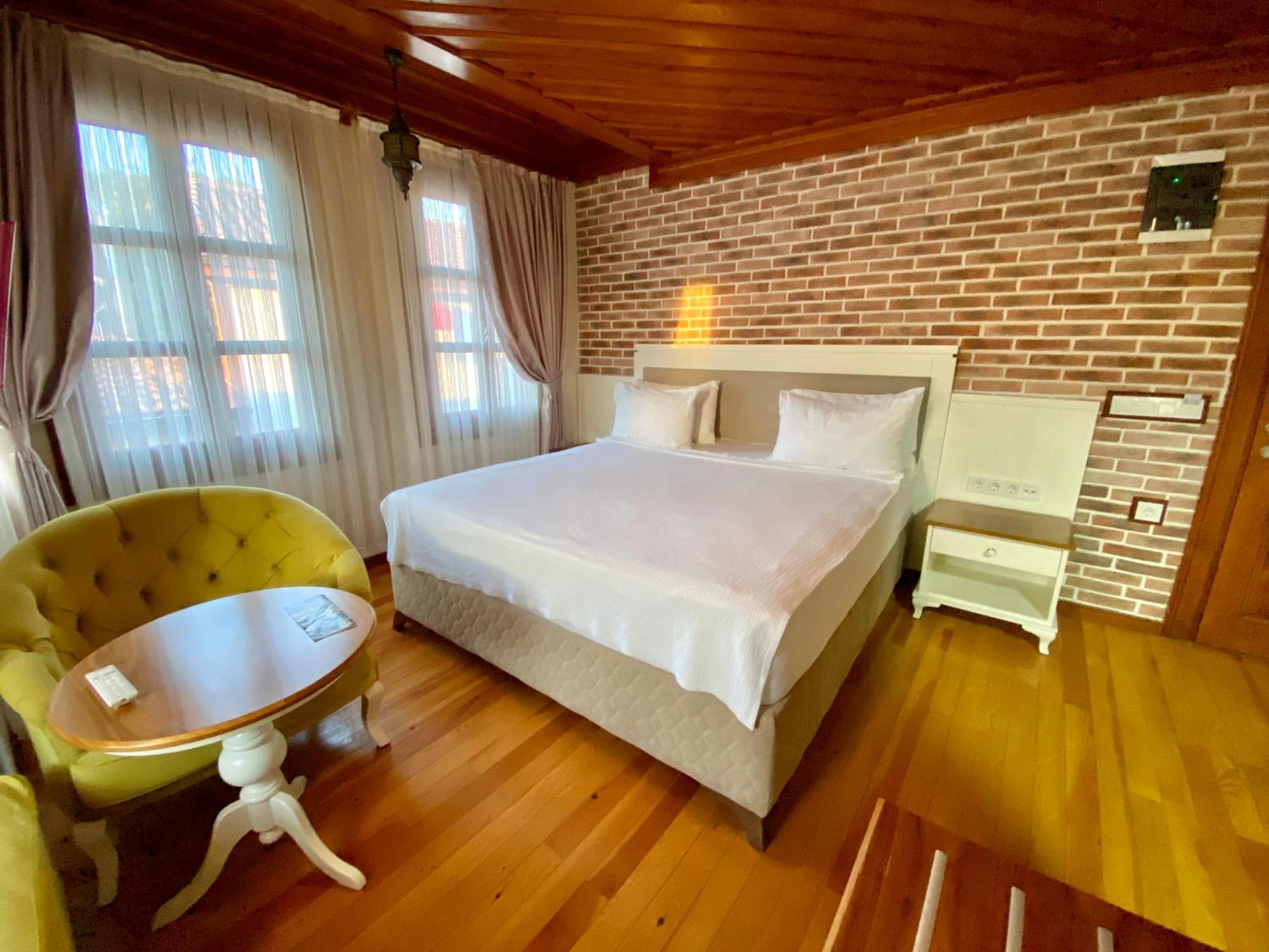 Kervan Hotel Antalya Exterior photo