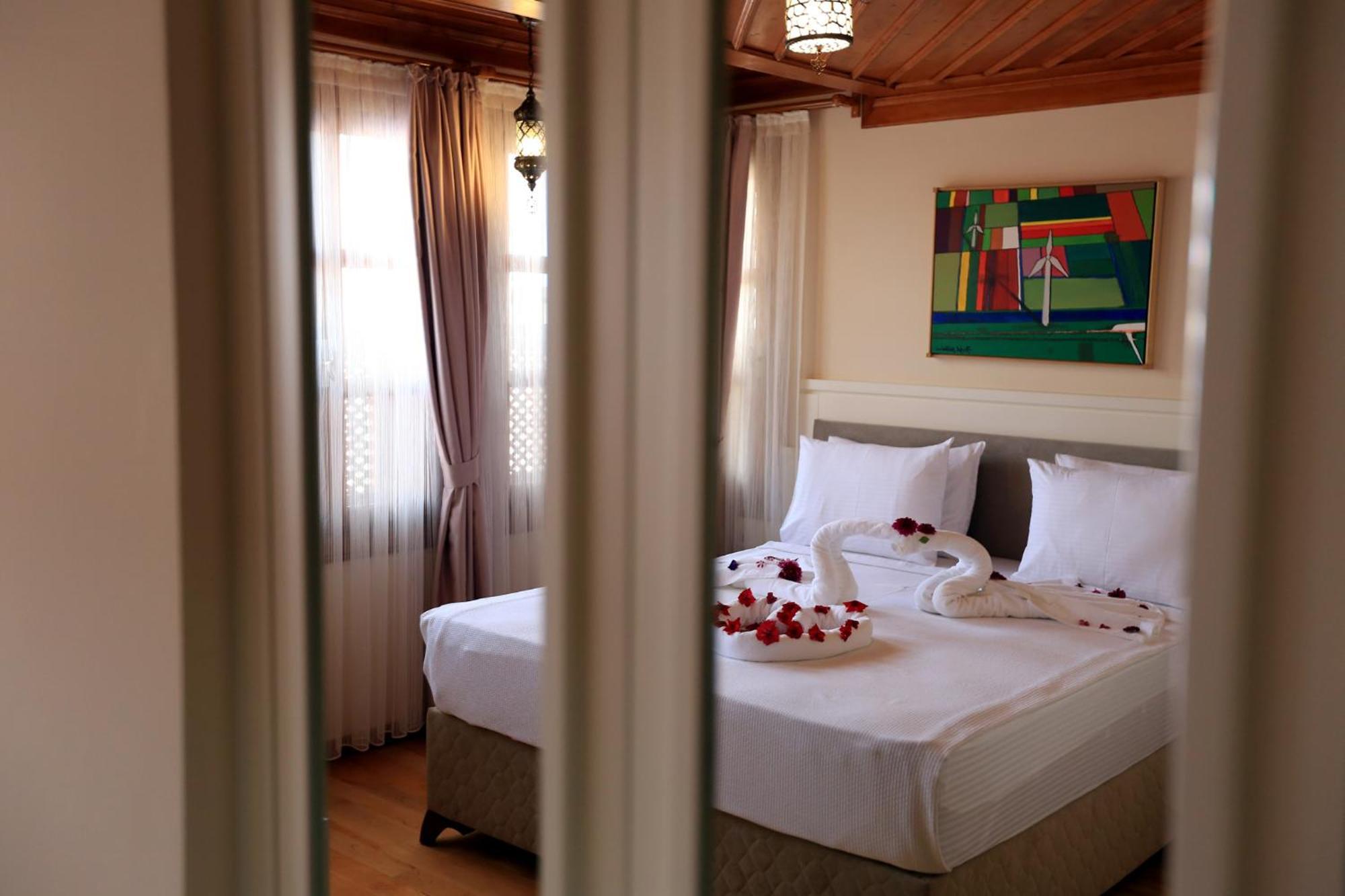 Kervan Hotel Antalya Exterior photo