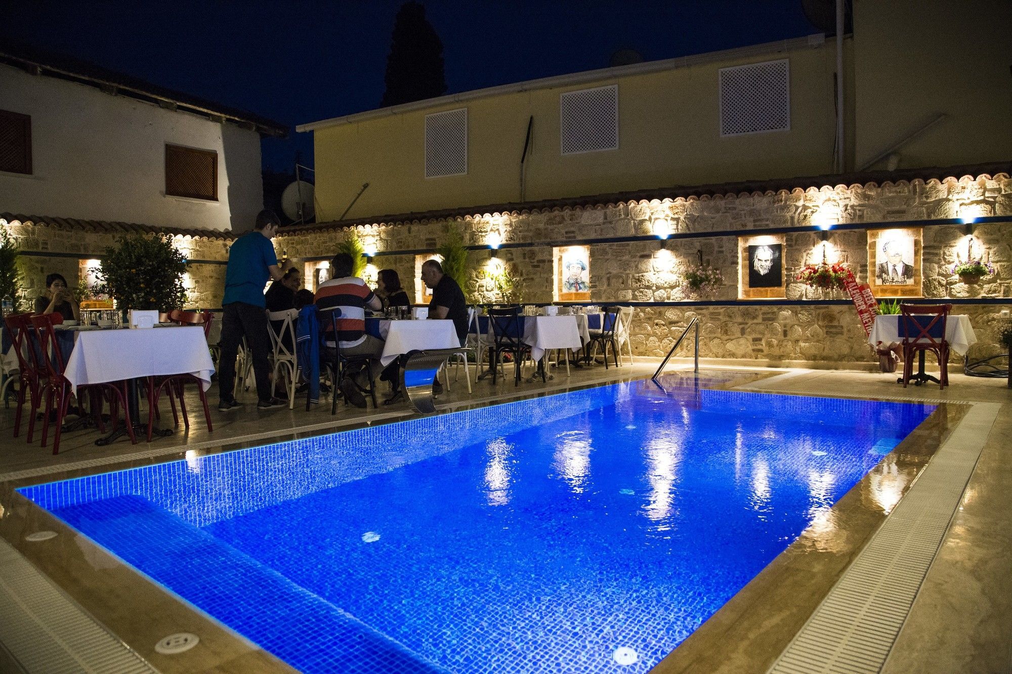 Kervan Hotel Antalya Exterior photo
